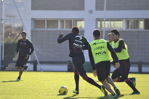 Último entrenamiento de Osasuna y convocatoria para el partido ante el Espanyol