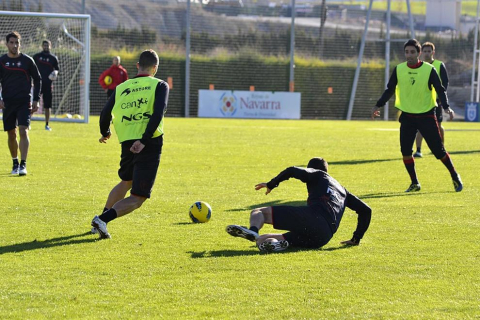 Último entrenamiento de Osasuna y convocatoria para el partido ante el Espanyol