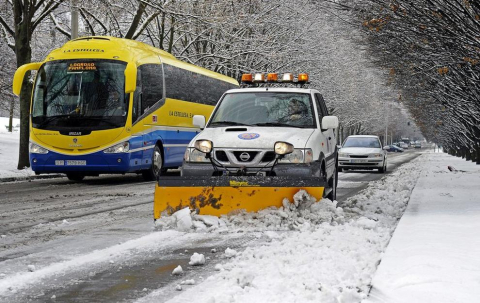 Varios lugares de Pamplona amanecen nevados este 5 de febrero