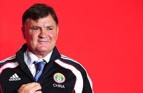 Imágenes de la presentación de Camacho como seleccionador de China. Domingo 14 de agosto de 2011