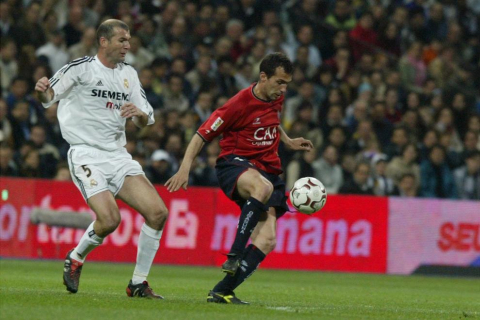 Patxi Puñal, junto a Zidane en 2004