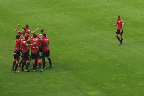 Patxi Puñal celebra un gol ante el Málaga en la 2010-2011