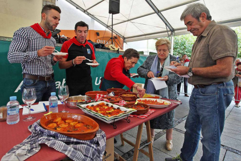 Concurso de relleno en las fiestas en Villava 2017