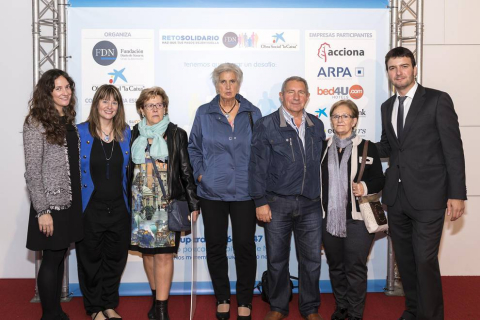 El proyecto 'Reto solidario Fundación Diario de Navarra-Obra Social “la Caixa”' puso el broche de oro el 6 de octubre para celebrar su éxito. Más de sesenta representantes de ayuntamientos, empresas y organizaciones sociales compartieron su alegría por haber superado con creces el reto planteado: sumar más de 640.647 kilómetros, uno por cada navarra y navarro. Al haberse conseguido esta cifra se activan importantes donaciones para los proyectos de 31 colectivos y organizaciones sociales.