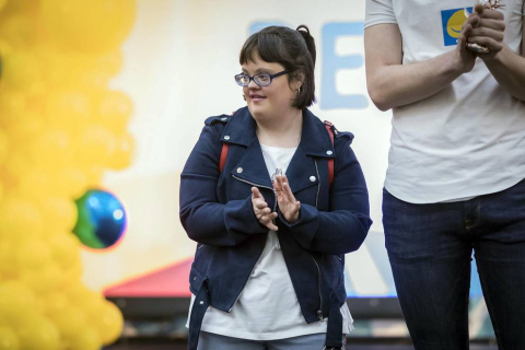 La Morea acogió el desfile de moda inclusiva que impulsa la Asociación Síndrome de Down en su octava edición. Participaron 50 modelos de todas las edades con síndrome de Down de la Agencia de Modelos DejaVú.