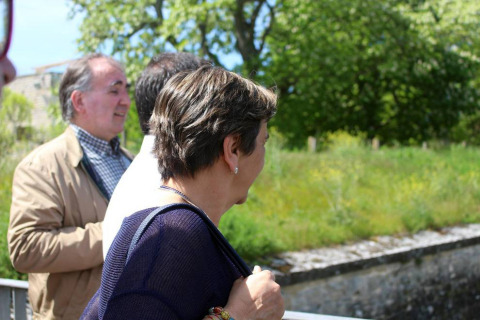 El líder de IU, Alberto Garzón, ha visitado Pamplona este miércoles y ha participado en la rueda de prensa junto a los candidatos de Izquierda Ezkerra