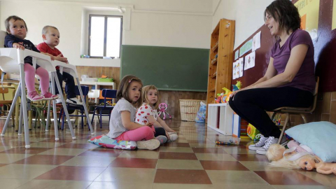 Alumnad el CP Francisco Javier Sáenz de Oiza de Cáseda durante una jornada de clase.