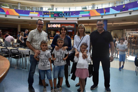 El sábado 7 de setiembre, el Club Ajedrez Orvina y la Federación Navarra de Ajedrez organizaron el X Torneo Infantil Itaroa, en el que tomaron parte 83 ajedrecistas divididos en cuatro categorías. Los jugadores ocuparon con sus tableros la plaza central del citado centro comercial, donde también se instaló un ajedrez gigante.