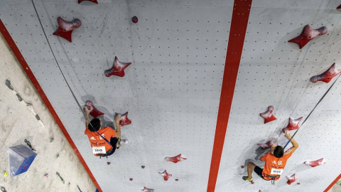 Fotos de las pruebas de velocidad en la disputa del Campeonato de España de Escalada que se celebra en Rocópolis