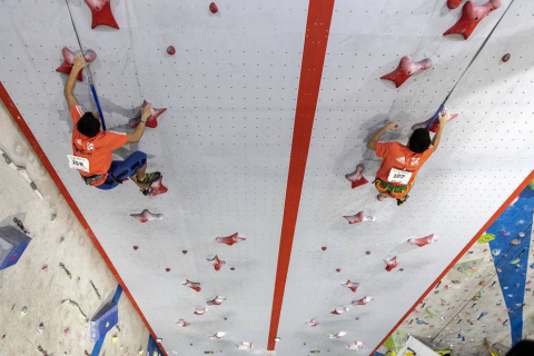 Fotos de las pruebas de velocidad en la disputa del Campeonato de España de Escalada que se celebra en Rocópolis