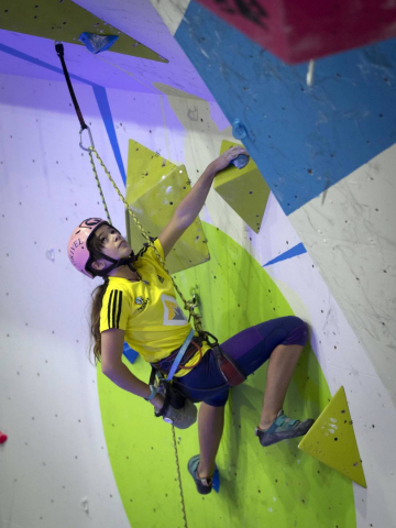 Pruebas de la competición disputadas este sábado en el Rocódromo de Berrioplano, que acogió las finales en la penúltima jornada de los Nacionales.