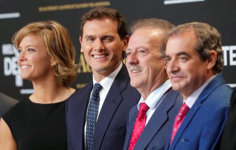 Pedro Sánchez (PSOE), Pablo Casado (PP), Pablo Iglesias (Unidas Podemos), Alberti Rivera (Ciudadanos) y Santiago Abascal (VOX) protagonizaron el único debate entre los candidatos en la campaña electoral de las elecciones generales que se celebran el 10 de noviembre de 2019.