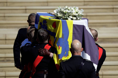 Fotos del funeral del duqeud e Edimburgo, celebrado este sábado en la capilla de San Jorge