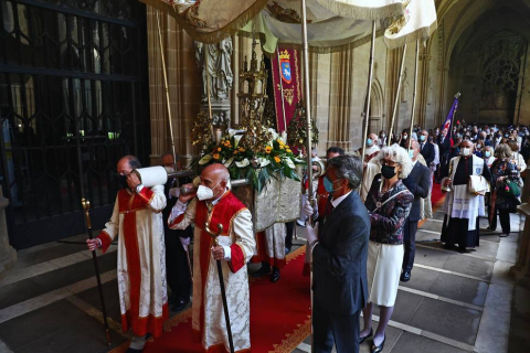 Galería de fotos de la celebración del Corpus Christi, este año sin procesiones en las calles