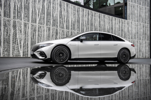Mercedes-Benz EQS
