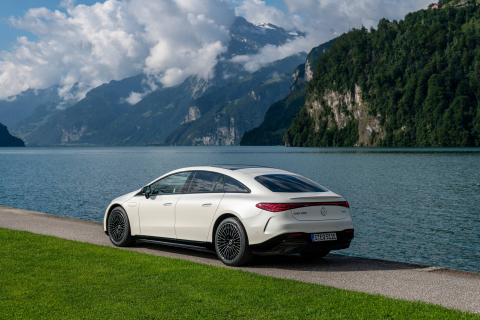 Mercedes-Benz EQS