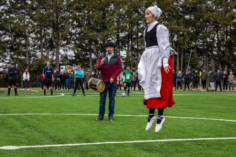 Imágenes de la inauguración de las instalaciones deportivas de Enériz