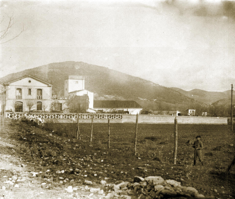 Fotos de los 150 años de historia de la empresa Basarana Las Cadenas