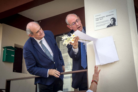 Homenaje a Lina Huarte-Mendicoa