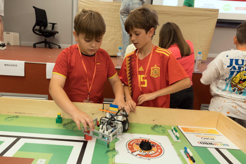 Fase regional de la Olimpiada robótica celebrada en la UPNA de Tudela
