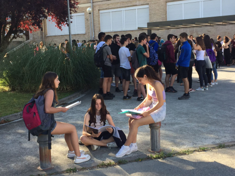 Fotos del comienzo de las pruebas de la Evaluación de Acceso a la Universidad (EvAU) en la UPNA.