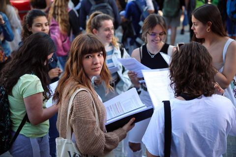 Fotos del comienzo de las pruebas de la Evaluación de Acceso a la Universidad (EvAU) en la UPNA.
