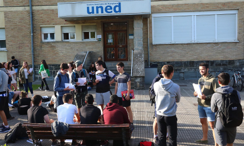 Fotos del comienzo de las pruebas de la Evaluación de Acceso a la Universidad (EvAU) en la UPNA.