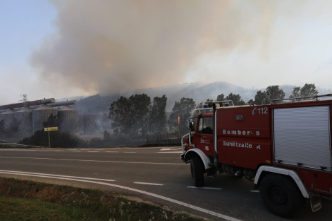 Fotos del incendio producido entre Obanos y Legarda.