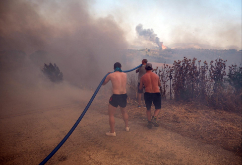 Fotos del incendio producido entre Obanos y Legarda.
