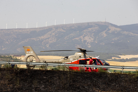 Fotos del incendio producido entre Obanos y Legarda.
