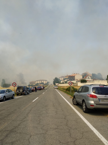 Fotos del incendio producido entre Obanos y Legarda en las cercanías de la localidad de Legarda.