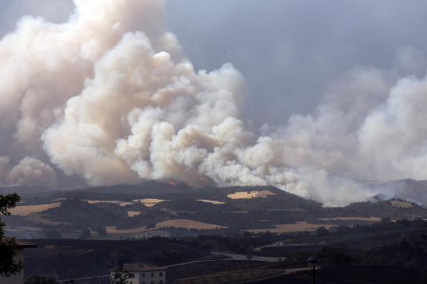 Fotos del incendio producido entre Obanos y Legarda.