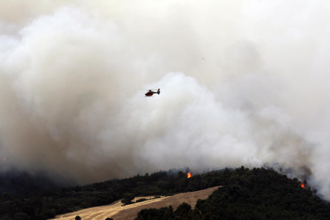 Fotos del incendio producido entre Obanos y Legarda.