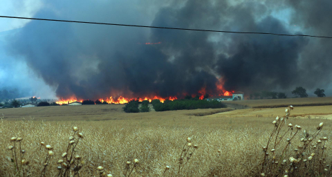 Fotos del incendio producido entre Obanos y Legarda.