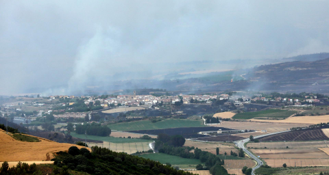 Fotos del incendio producido entre Obanos y Legarda.
