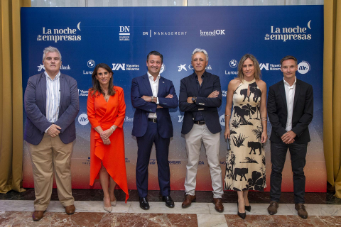 Asistentes a 'La Noche de las Empresas' organizada por BrandOK en el Hotel 3 Reyes de Pamplona