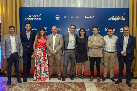 Asistentes a 'La Noche de las Empresas' organizada por BrandOK en el Hotel 3 Reyes de Pamplona