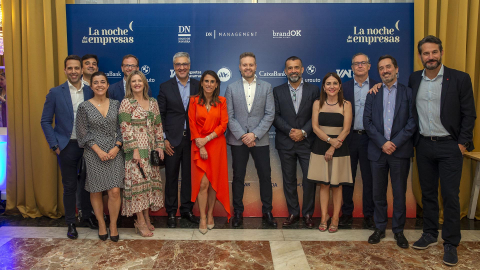 Asistentes a 'La Noche de las Empresas' organizada por BrandOK en el Hotel 3 Reyes de Pamplona