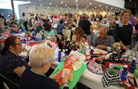 Feria de encaje de bolillos en Baluarte