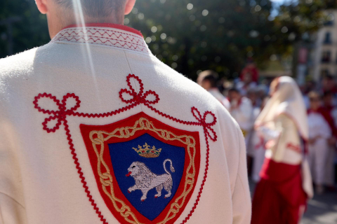 La Comparsa de Gigantes y Cabezudos, en las calles de Pamplona el 7 de julio 2022.