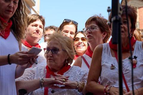 La Comparsa de Gigantes y Cabezudos, en las calles de Pamplona el 7 de julio 2022.