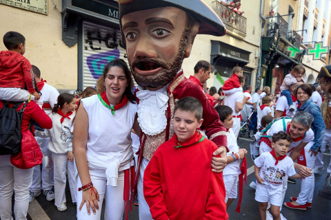 Comparsa Gigantes 8 julio 2022
