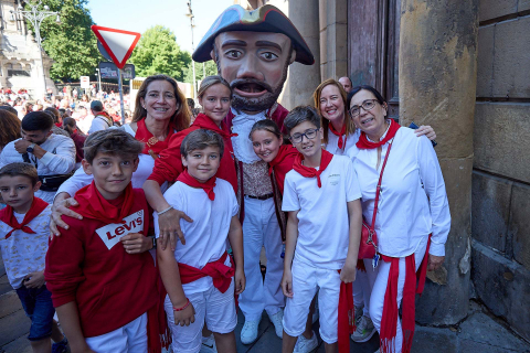 Comparsa Gigantes 8 julio 2022