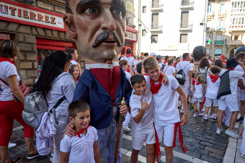 Comparsa Gigantes 8 julio 2022