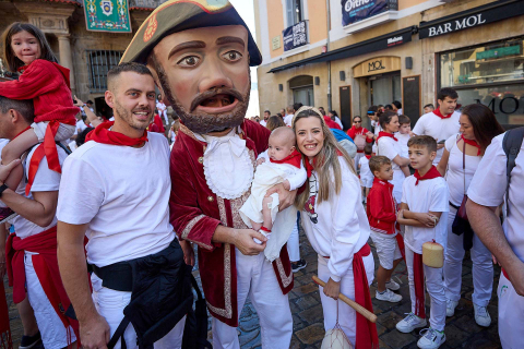Comparsa Gigantes 8 julio 2022