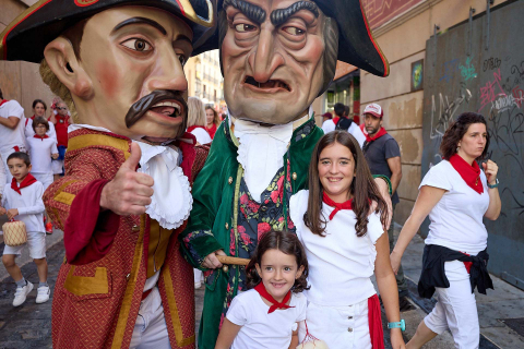 Comparsa Gigantes 8 julio 2022