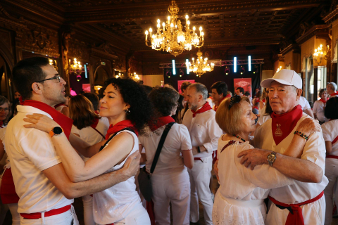 Fotos de ambiente de San Fermín de este domingo