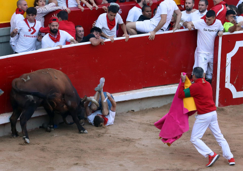 Fotos del quinto encierro de San Fermín 2022