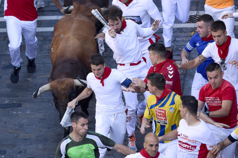 Fotos del quinto encierro de San Fermín 2022