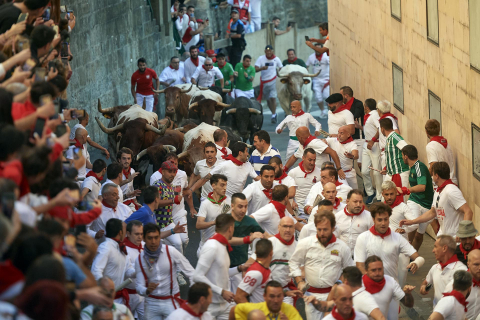 Fotos del quinto encierro de San Fermín 2022